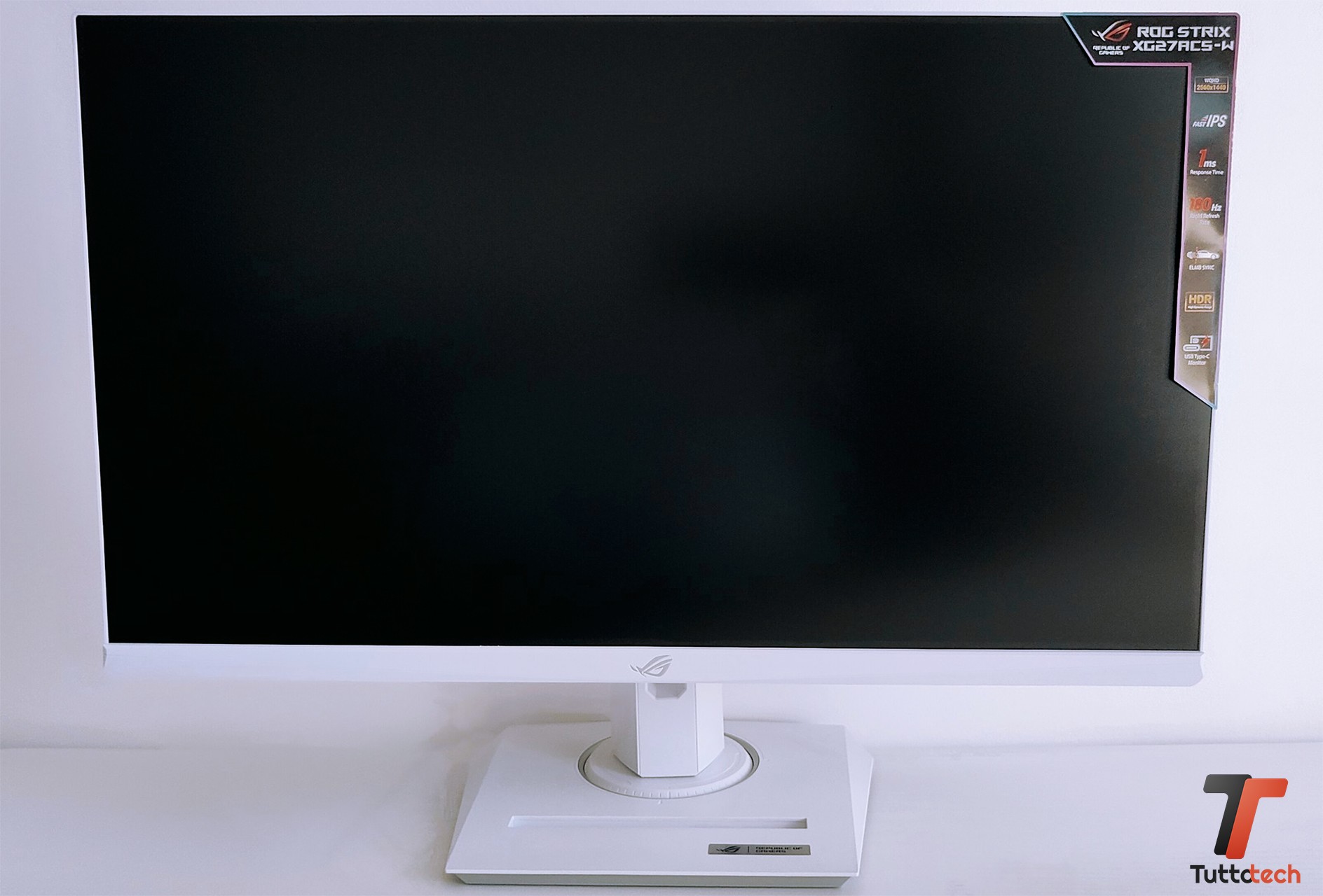 Recensione ASUS ROG Strix XG27ACS-W 180 Hz: è veloce, fedele e integra anche l'AI 18