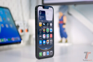 Apple iPhone 16e